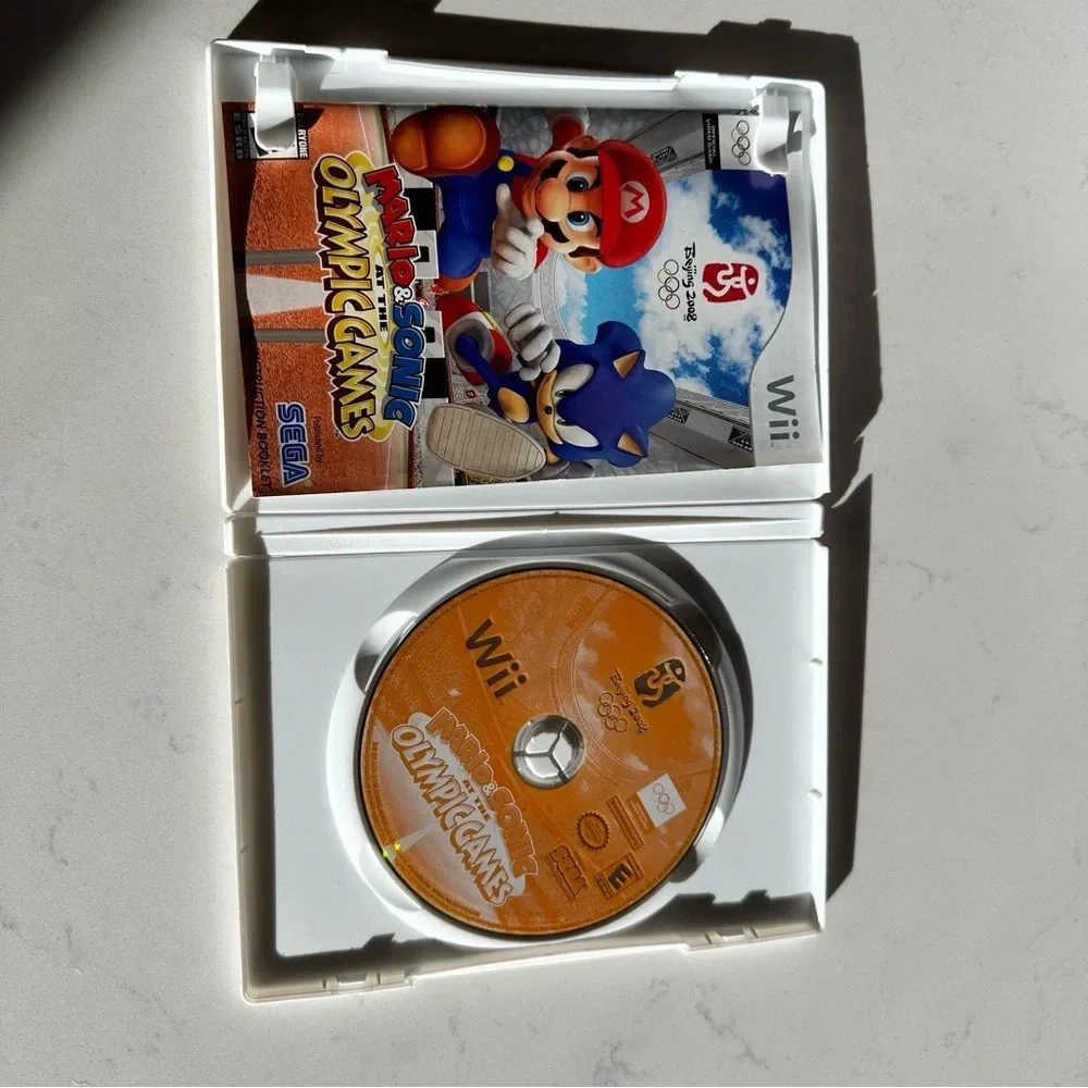 Nintendo Wii Mario and Sonic at Olympic Games complete game with manual